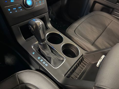 Certified 2019 Ford Flex SEL w/ Equipment Group 202A image 24