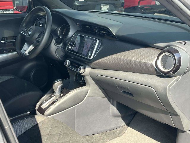 Used 2020 Nissan Kicks SV FWD image 23