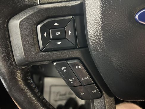Used 2019 Ford F150 XLT w/ Equipment Group 302A Luxury AWD/4WD image 13