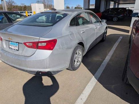 Used 2016 Chevrolet Malibu LS image 2