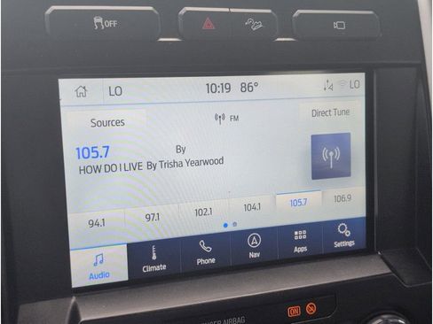 Used 2021 Ford F250 Lariat w/ Chrome Package image 16