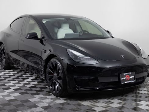 Used 2022 Tesla Model 3 Performance AWD/4WD image 9