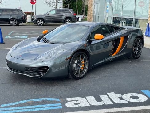Used 2012 McLaren MP4-12C Coupe RWD image 38