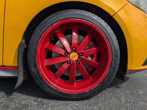 Used 2014 Ford Focus ST image 11