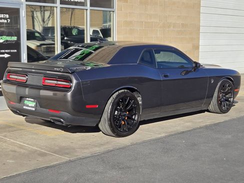 Used 2020 Dodge Challenger SRT Hellcat image 5