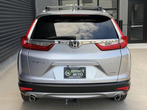 Used 2019 Honda CR-V Touring image 12