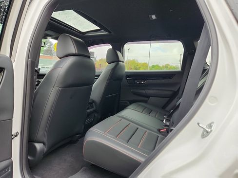 Used 2023 Honda CR-V Sport Touring image 10