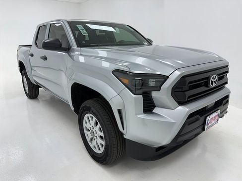 New 2026 Toyota Tacoma SR image 2