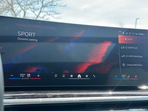New 2026 BMW X6 xDrive40i w/ Climate Comfort Package AWD/4WD image 39