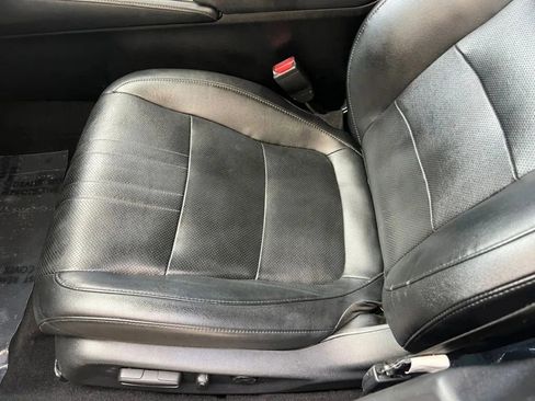 Used 2018 Honda Accord Touring image 24