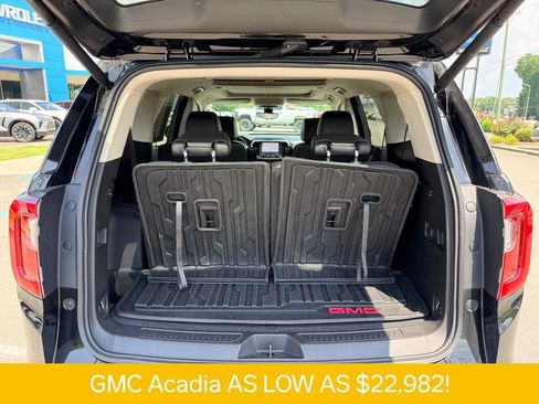 Used 2020 GMC Acadia Denali w/ Technology Package FWD image 24