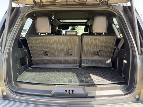 Used 2019 Ford Expedition Limited w/ Texas Edition Package RWD image 9