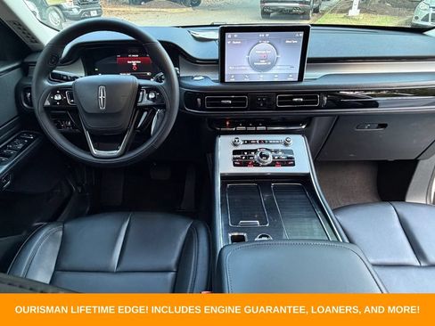 Used 2023 Lincoln Aviator AWD w/ Premium Package image 14
