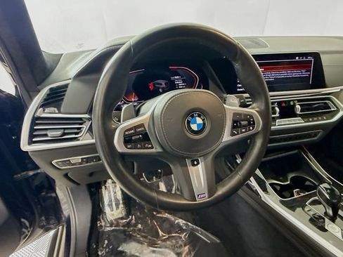 Used 2020 BMW X7 xDrive40i w/ M Sport Package image 11
