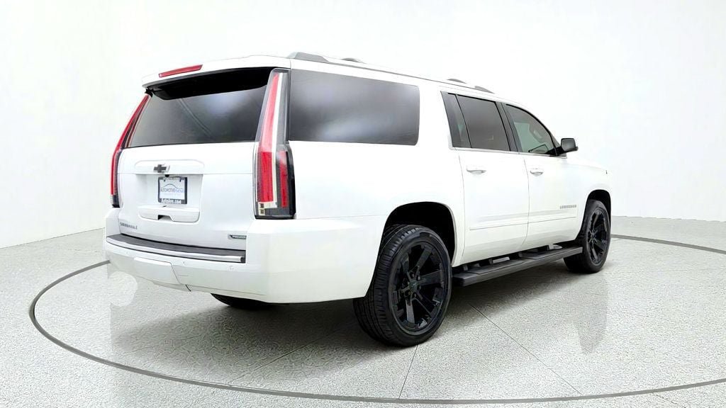 Used 2018 Chevrolet Suburban Premier AWD/4WD image 5