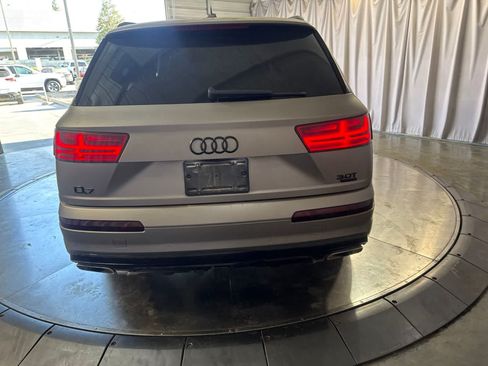 Used 2017 Audi Q7 3.0T Prestige w/ Prestige Package AWD/4WD image 6