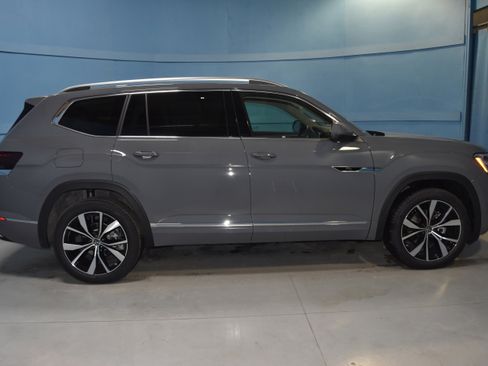 New 2026 Volkswagen Atlas SEL Premium R-Line image 17