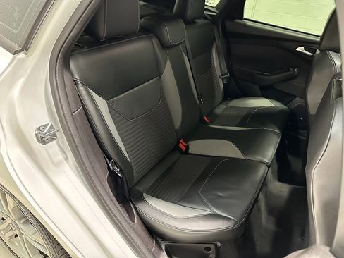 Used 2018 Ford Focus ST w/ Equipment Group 401A image 17