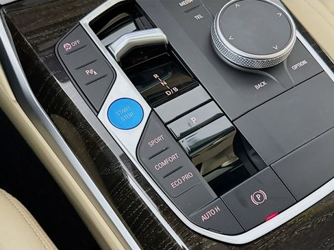 Certified 2024 BMW i4 eDrive35 w/ Convenience Package image 17