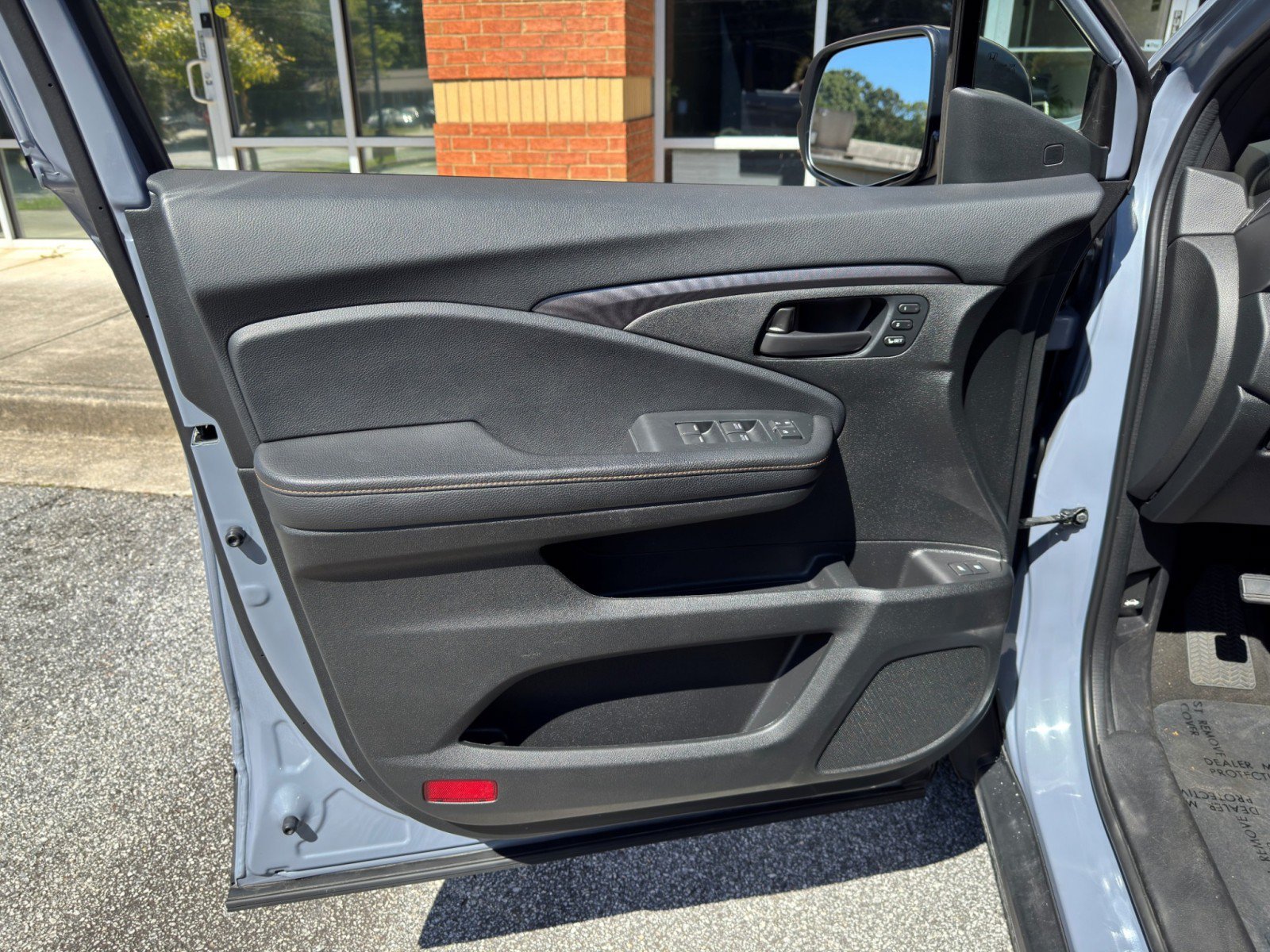 Used 2022 Honda Passport TrailSport image 43
