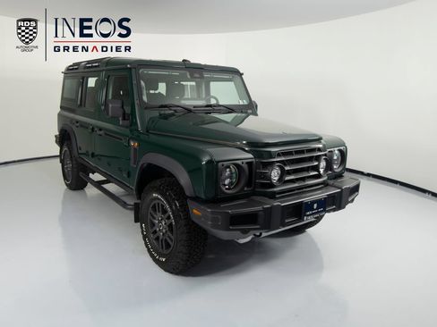 Used 2025 INEOS Grenadier Station Wagon AWD/4WD image 3