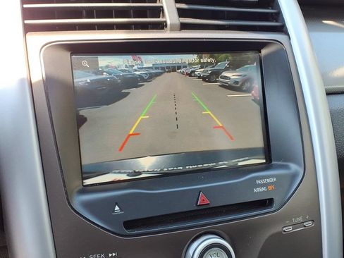 Used 2014 Ford Edge SEL w/ Equipment Group 205A AWD/4WD image 11
