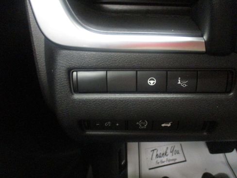 Used 2023 Nissan Rogue Platinum w/ Platinum Premium Package AWD/4WD image 25