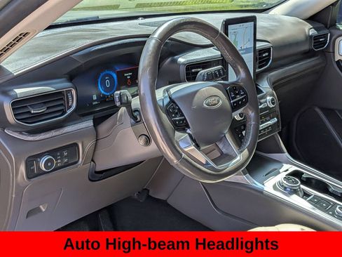 Used 2020 Ford Explorer Platinum w/ Premium Technology Package AWD/4WD image 13