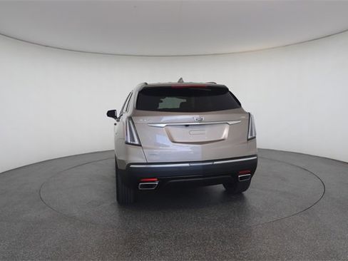 Used 2023 Cadillac XT5 Sportv image 14