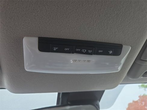 New 2025 Nissan Versa S w/ Trunk Package image 25