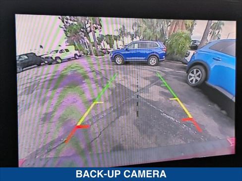 Certified 2022 Ford Explorer XLT image 19