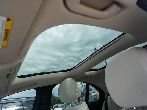 Used 2023 Mercedes-Benz E 450 4MATIC Sedan image 27