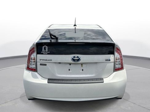 Used 2013 Toyota Prius Five FWD image 7