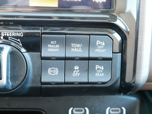 Used 2023 RAM 3500 Limited AWD/4WD image 20