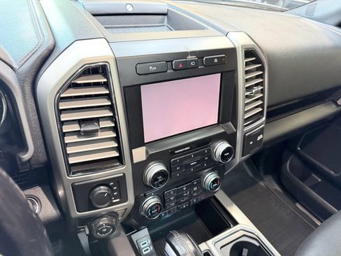 Used 2018 Ford F150 Platinum w/ Equipment Group 701A Luxury AWD/4WD image 24