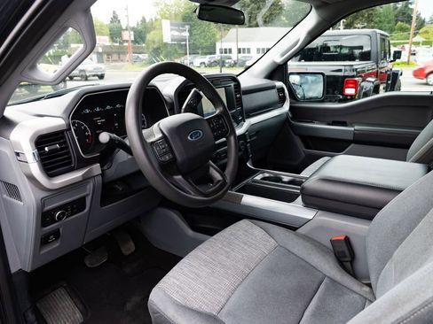 Used 2023 Ford F150 XLT AWD/4WD image 18