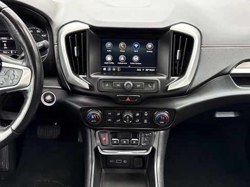 Used 2018 GMC Terrain SLE w/ Driver Convenience Package AWD/4WD image 23