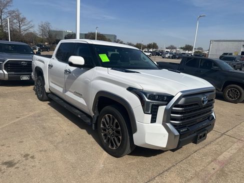 Used 2024 Toyota Tundra Limited image 3