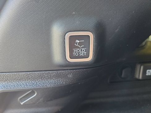 Used 2024 Jeep Grand Cherokee Limited 4xe AWD/4WD image 16