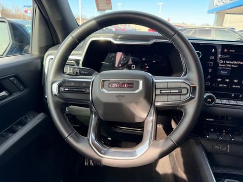 Used 2023 GMC Canyon Elevation w/ Convenience Package image 11