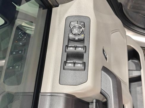 Used 2018 Ford F150 XL w/ Equipment Group 101A Mid RWD image 42
