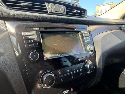 Used 2020 Nissan Rogue Sport S w/ Appearance Package image 20