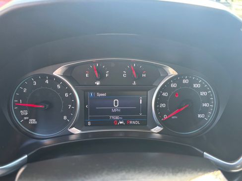 Used 2020 Chevrolet Equinox LT AWD/4WD image 17