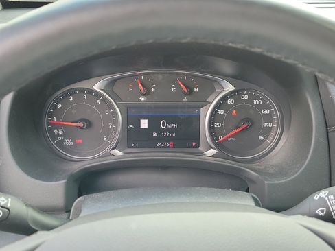 Used 2023 GMC Terrain SLT w/ Infotainment Package II AWD/4WD image 25
