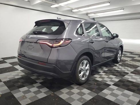 Certified 2025 Honda HR-V LX image 6