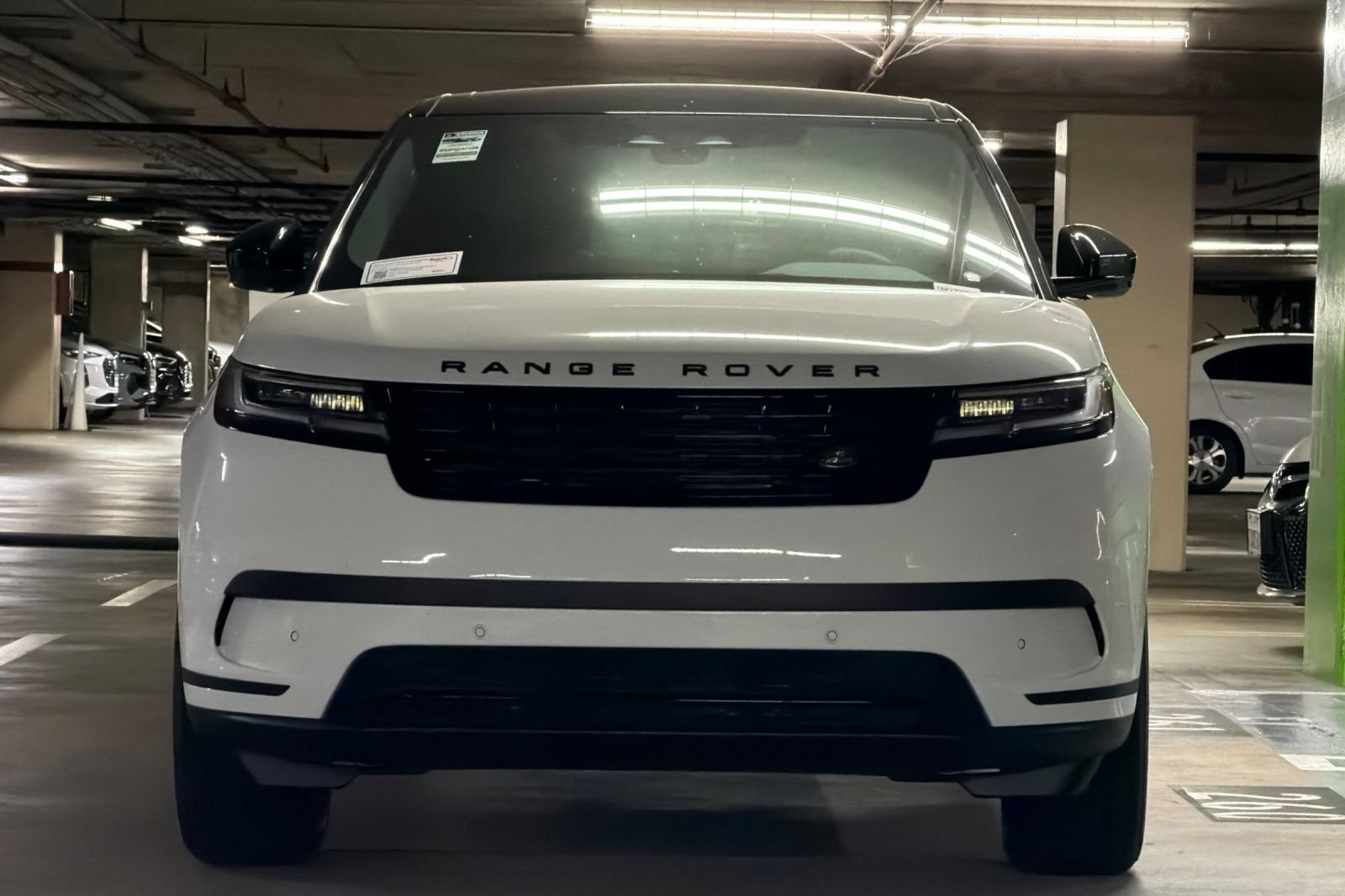 New 2026 Land Rover Range Rover Velar S AWD/4WD image 6
