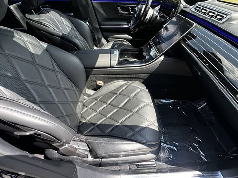 Certified 2024 Mercedes-Benz Maybach S 580 4MATIC image 16