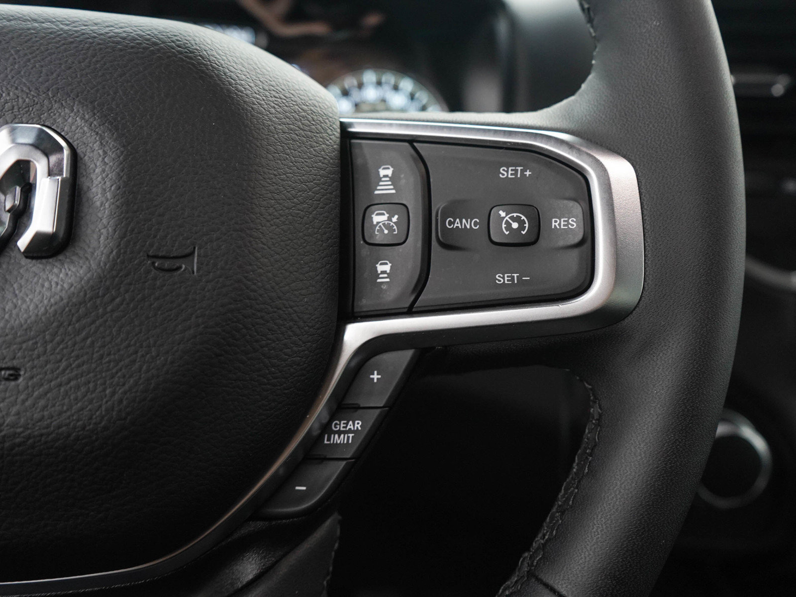 Used 2025 RAM 1500 Big Horn AWD/4WD image 27
