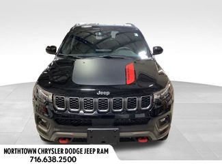 Used 2024 Jeep Compass Trailhawk w/ Trailhawk Convenience Group video 1