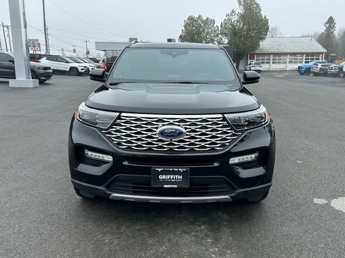 Used 2022 Ford Explorer Platinum w/ Equipment Group 601A AWD/4WD image 8